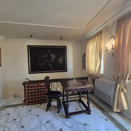 Prestigioso Attico Con Terrazza Vista Mare A