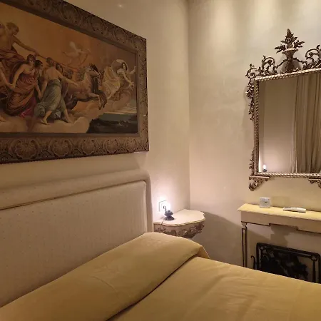 Prestigioso Attico Con Terrazza Vista Mare A Διαμέρισμα *