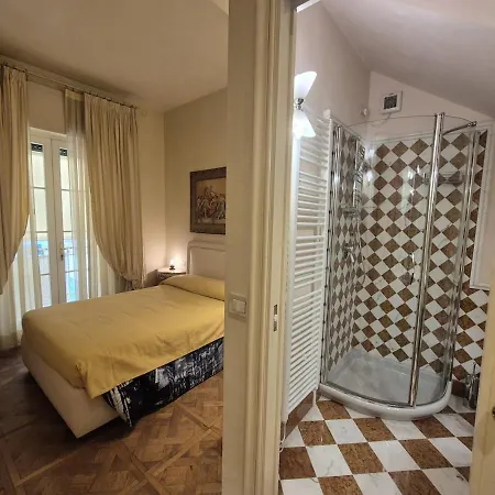 Apartment Prestigioso Attico Con Terrazza Vista Mare A Viareggio